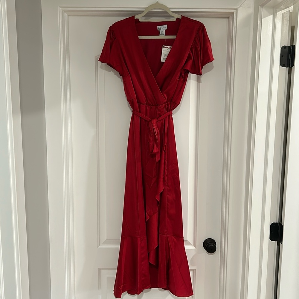 Nicole miller red short sleeve midi dress with belt